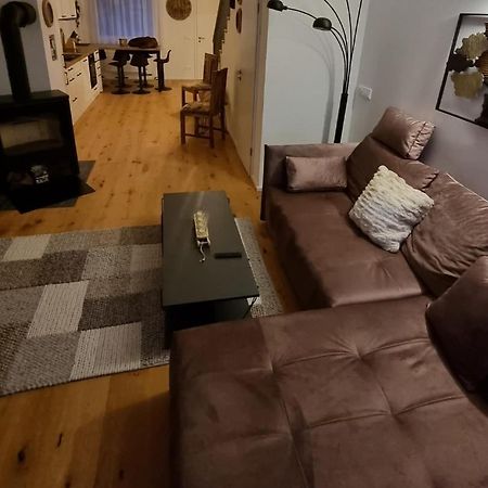 Apartment Max Лоучна-под-Клиновцем Экстерьер фото