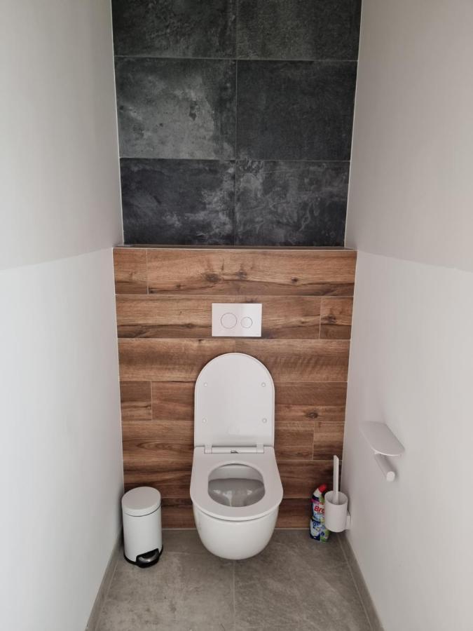 Apartment Max Лоучна-под-Клиновцем Экстерьер фото